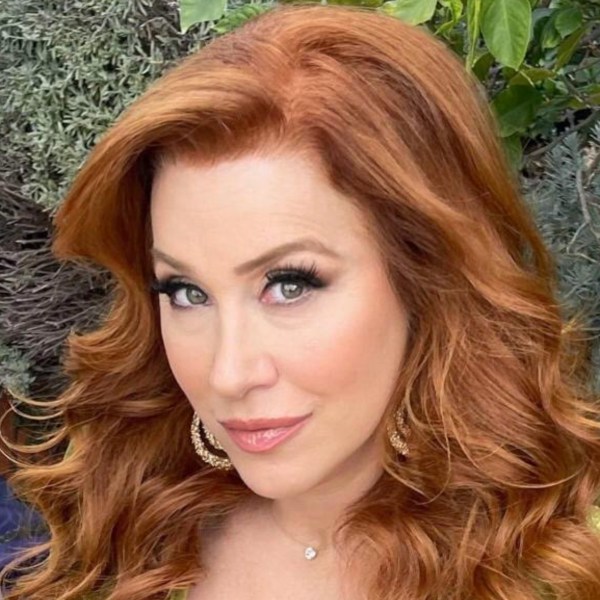 Lisa Ann Walter Headshot