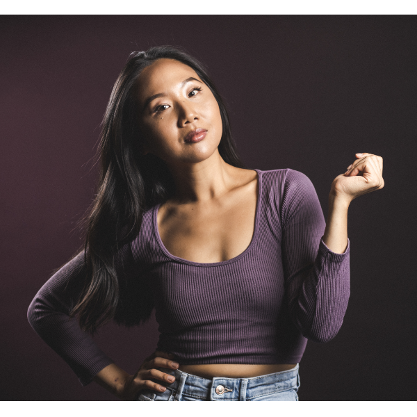 Leslie Liao Headshot