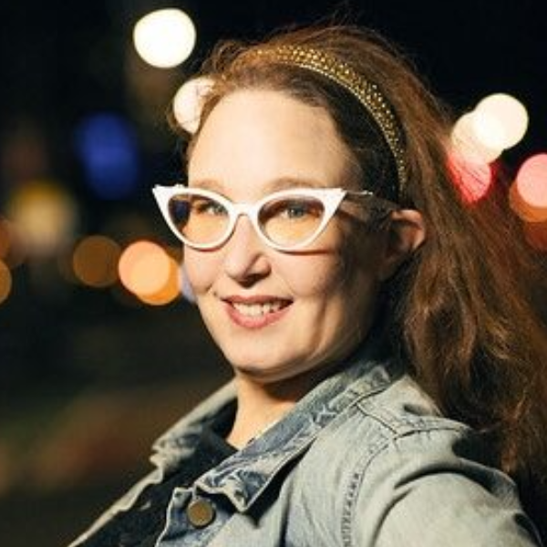 SHARON SIMON Headshot