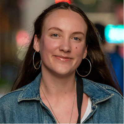 Katie Boyle Headshot