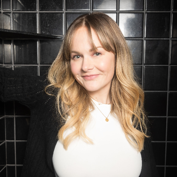 ROSEBUD BAKER Headshot