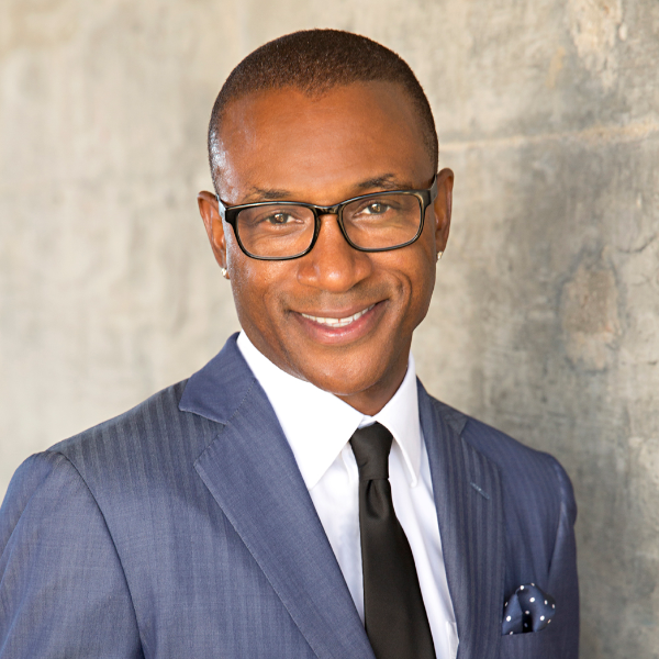 TOMMY DAVIDSON Headshot
