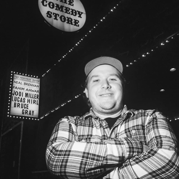 Bruce Gray Headliner Image