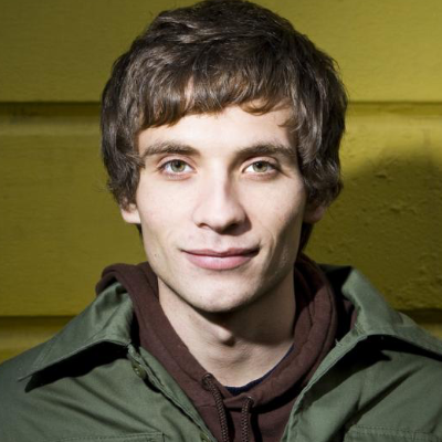 Daniel Simonsen Headshot