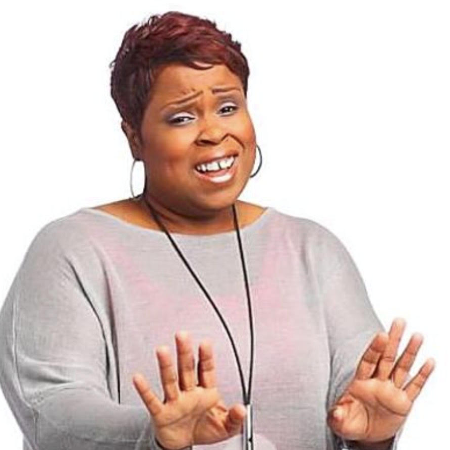 Dominique Headliner Image