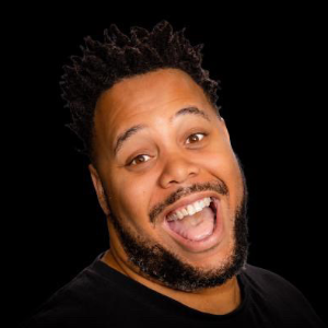 Symply Courtney Headshot