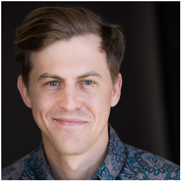 Alex Moffat Headshot