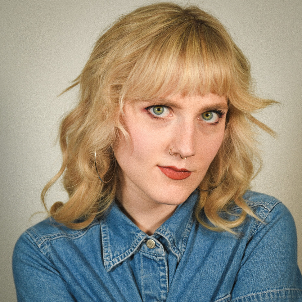 Olivia Carter Headshot