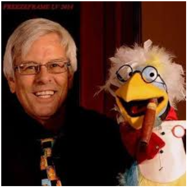 OSCAR & BERNIE Headshot