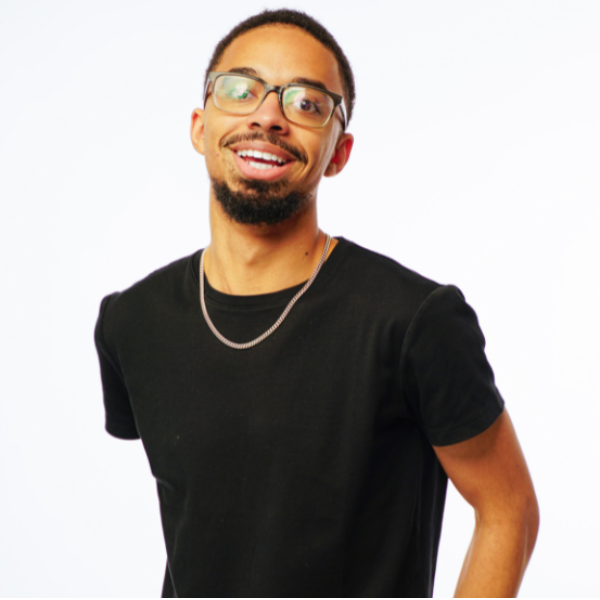 Daniel Dellano Headshot