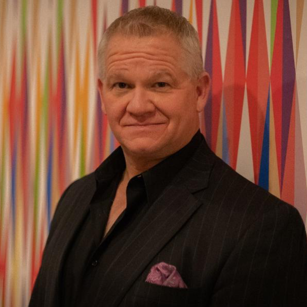 Derek Richards Headshot