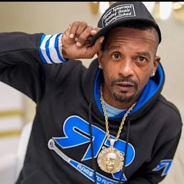 CHARLESTON WHITE Headshot