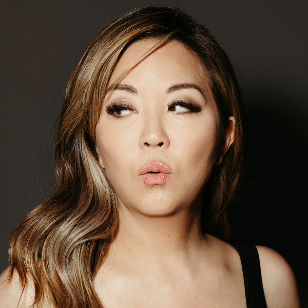 Julie Kim Headshot