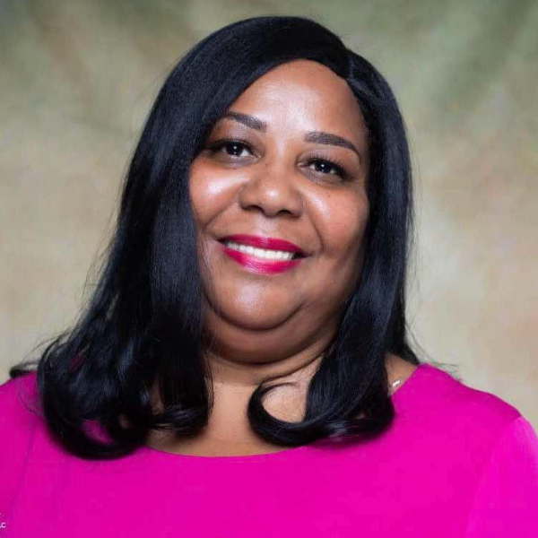 Thomasine Pickens Headshot