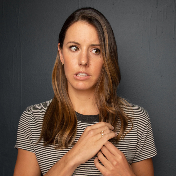 Laura Sogar Headshot