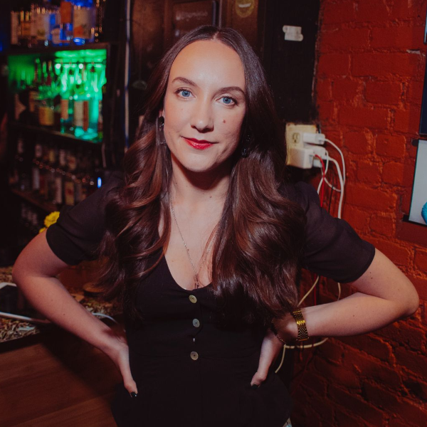 Katie Boyle Headshot