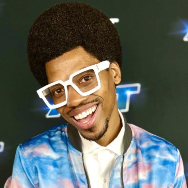 Mike E. Winfield Headshot