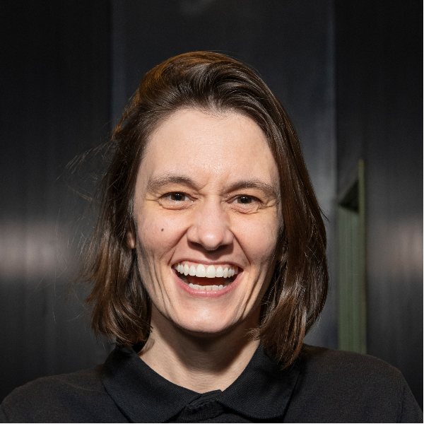 Heather Shaw Headshot