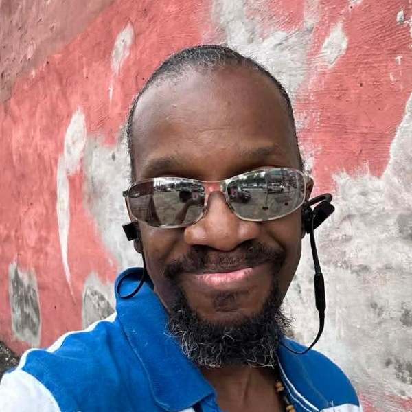  RickySmoove Morris  Headshot