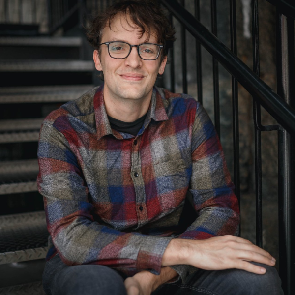 ANDREW MAYER Headshot