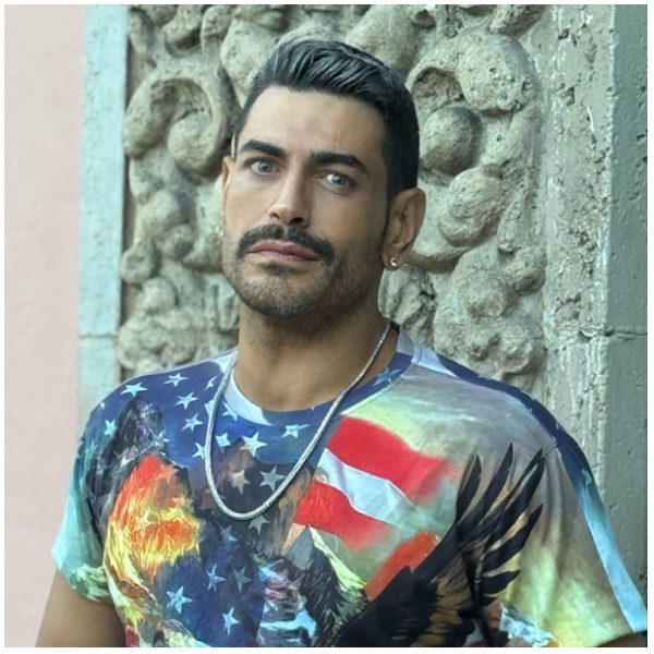 Sarper Güven Headshot