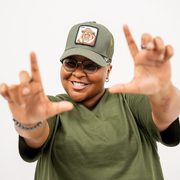 Tee Sanders Headshot