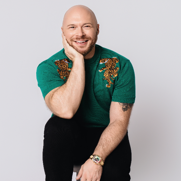 Travis Holp Headshot