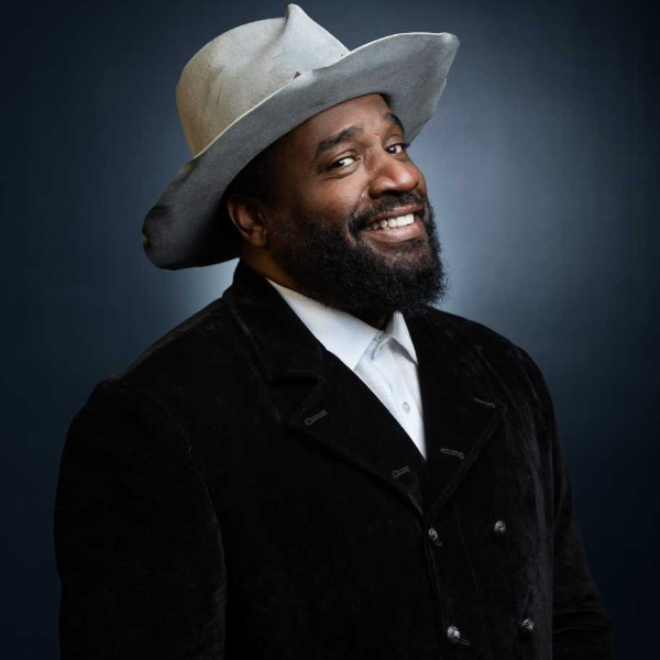 Corey Holcomb Headshot