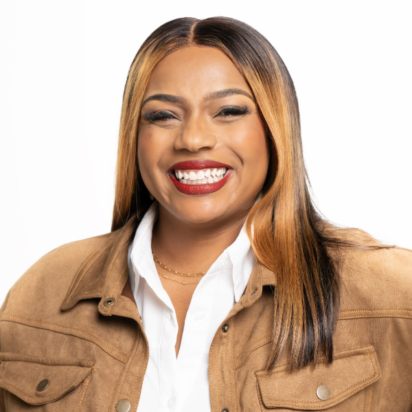 Kelly Kellz Headshot