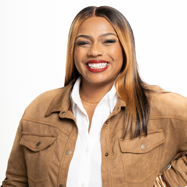 Kelly Kellz Headshot