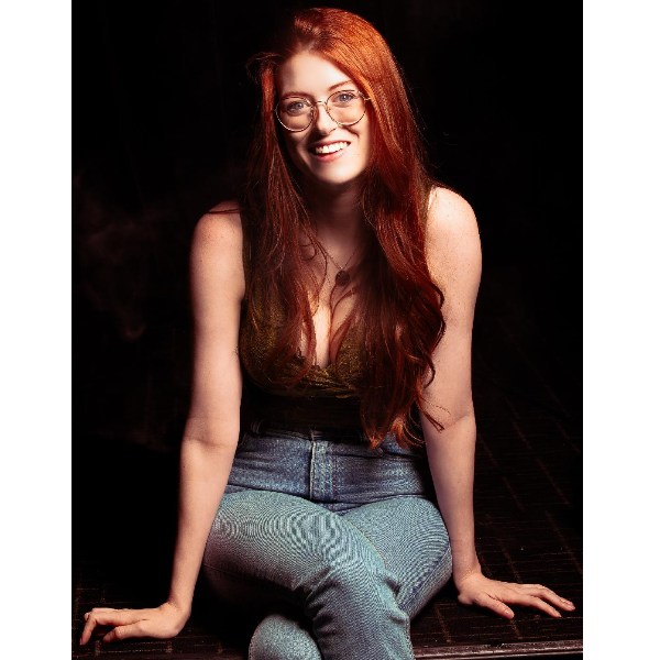 Fiona Cauley Headshot