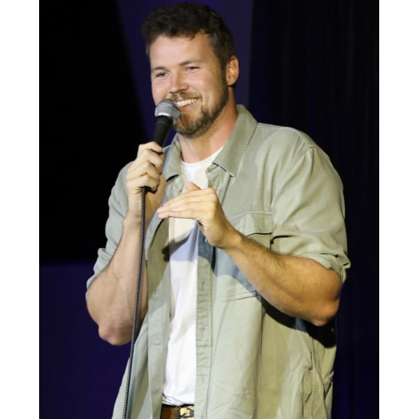 Connor Larsen Headshot