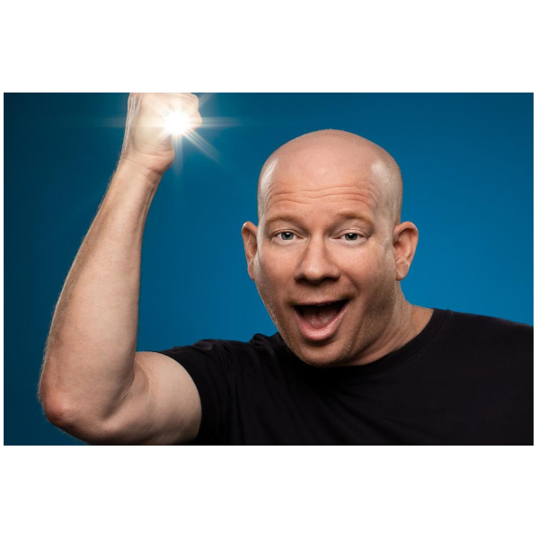 Darren Carter Headshot