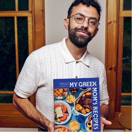 ​Gus Constantellis Headshot