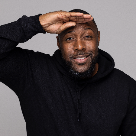 Aurie Styla Headshot