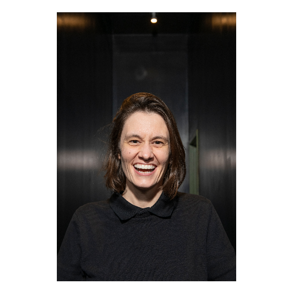 Heather Shaw Headshot