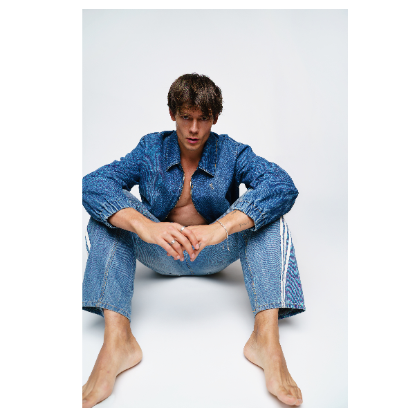 Mario Adrion Headshot