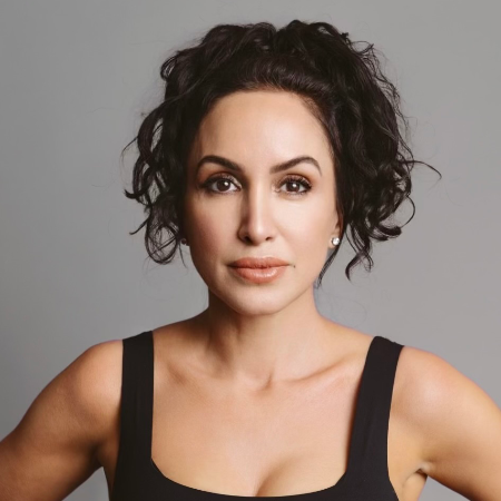 Tara Cannistraci Headshot