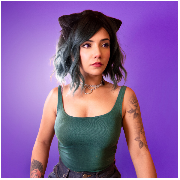 Saaniya Abbas Headshot