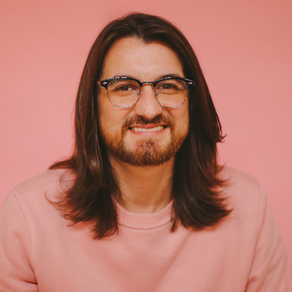 Landon Talks - Live Headshot