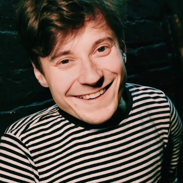 Adam Gilbert Headshot