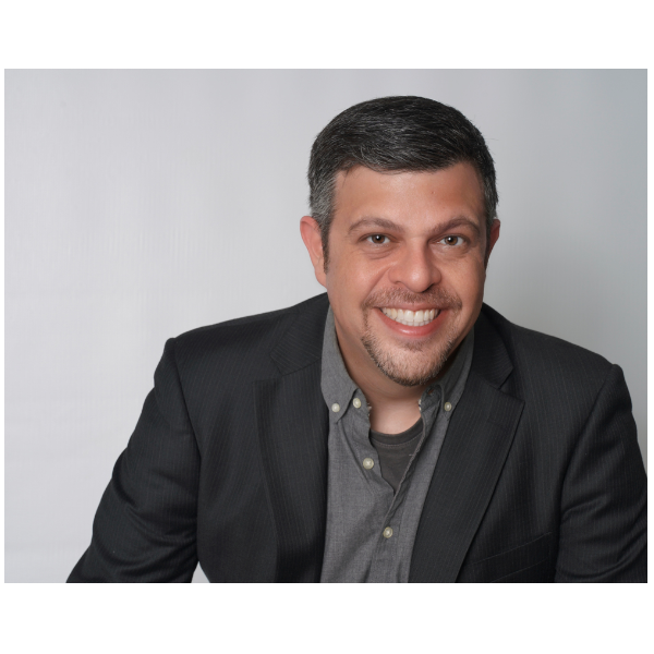 Aaron Aryanpur Headshot