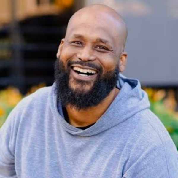 Sydney Castillo Headshot