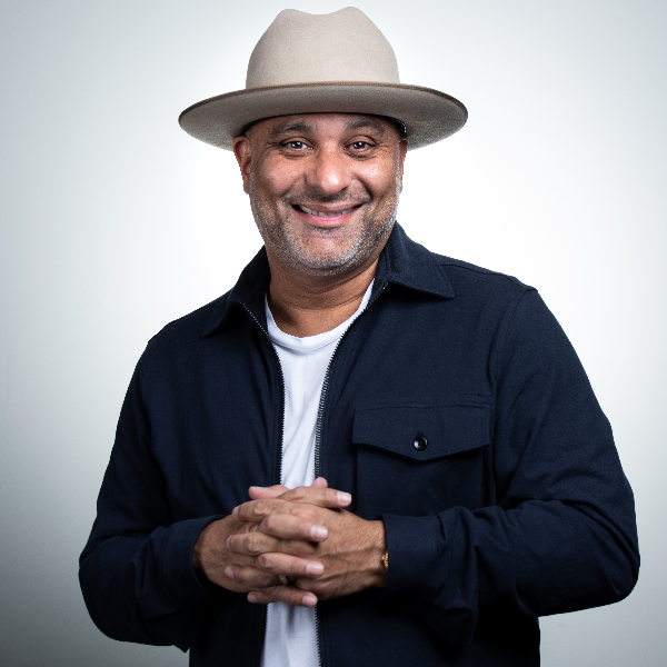 Russell Peters Headshot