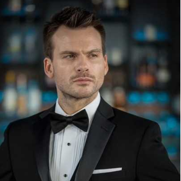 Jason Ladanye Headshot