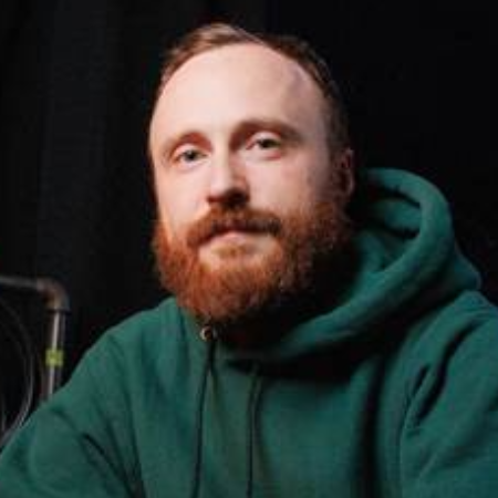 Ahamed Weinberg Headshot