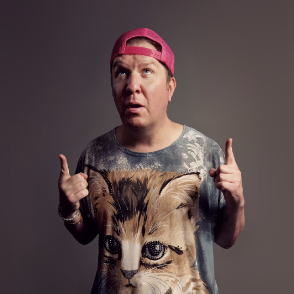 Nick Swardson Headshot