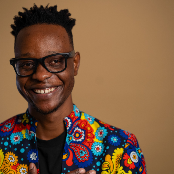 Learnmore Jonasi Headshot