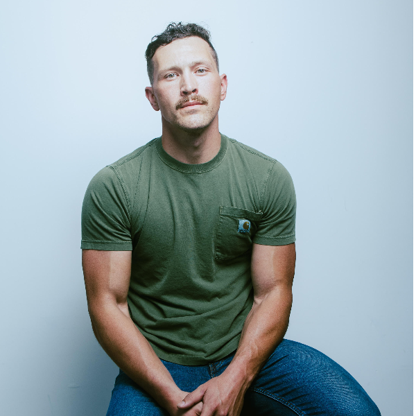 ROCKY DALE DAVIS Headshot