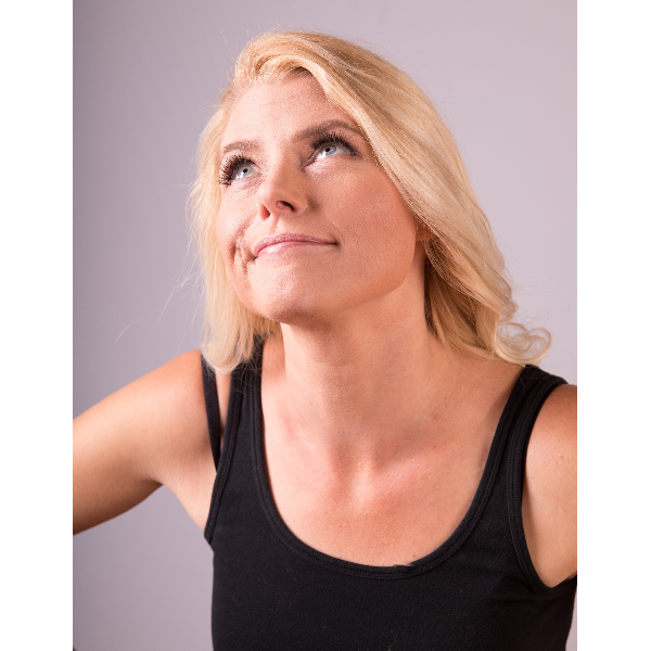 JENNIE STENCEL Headshot